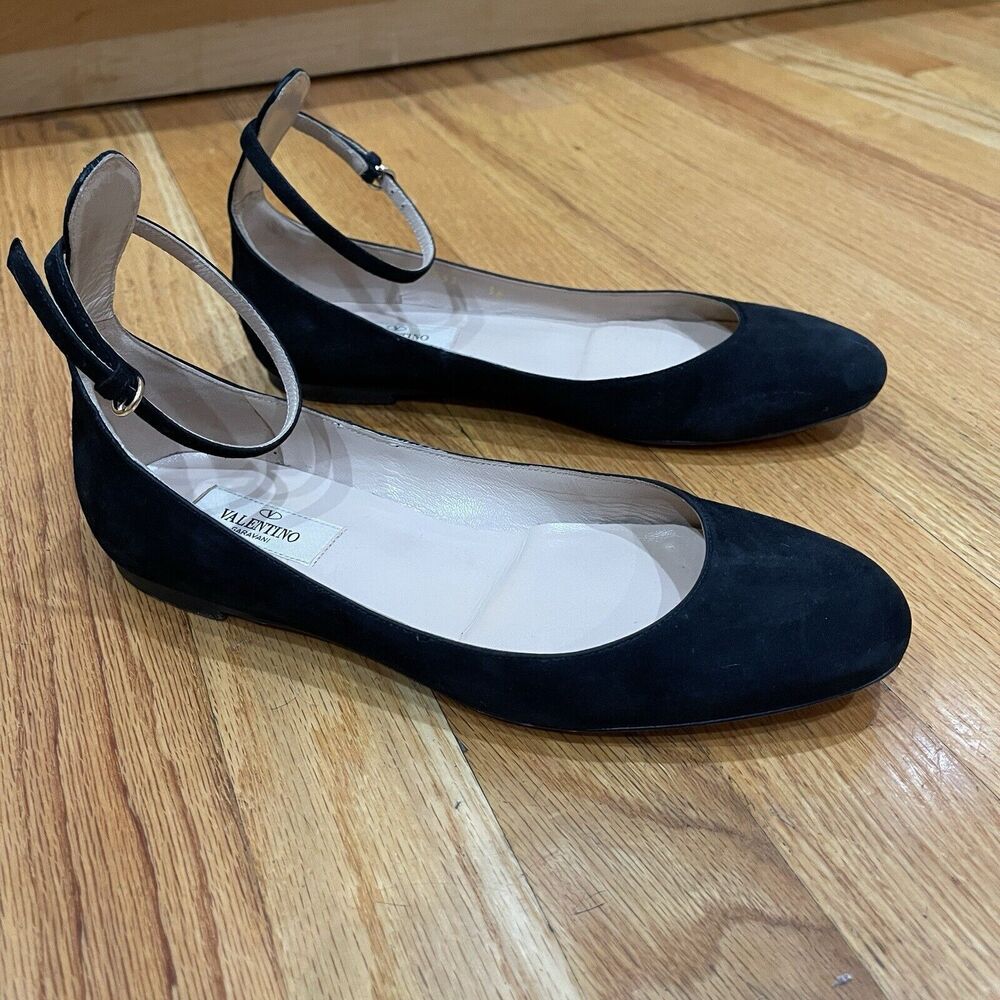 Valentino Garavani Suede Ankle Strap Ballet Flats Women’s Size 36 US 6 Black EUC